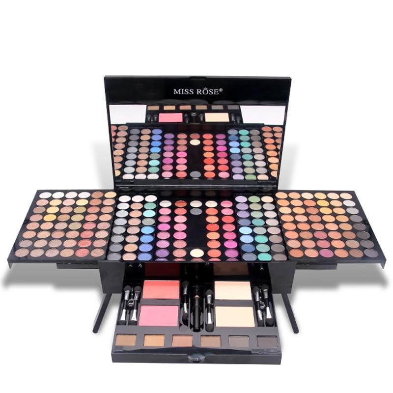 ULTIMATE MAKEUP SET Metrolina Premiere Solutions