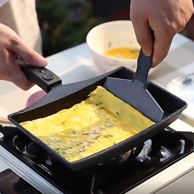 Non-Stick Wave Bottom Saucepan Metrolina Premiere Solutions