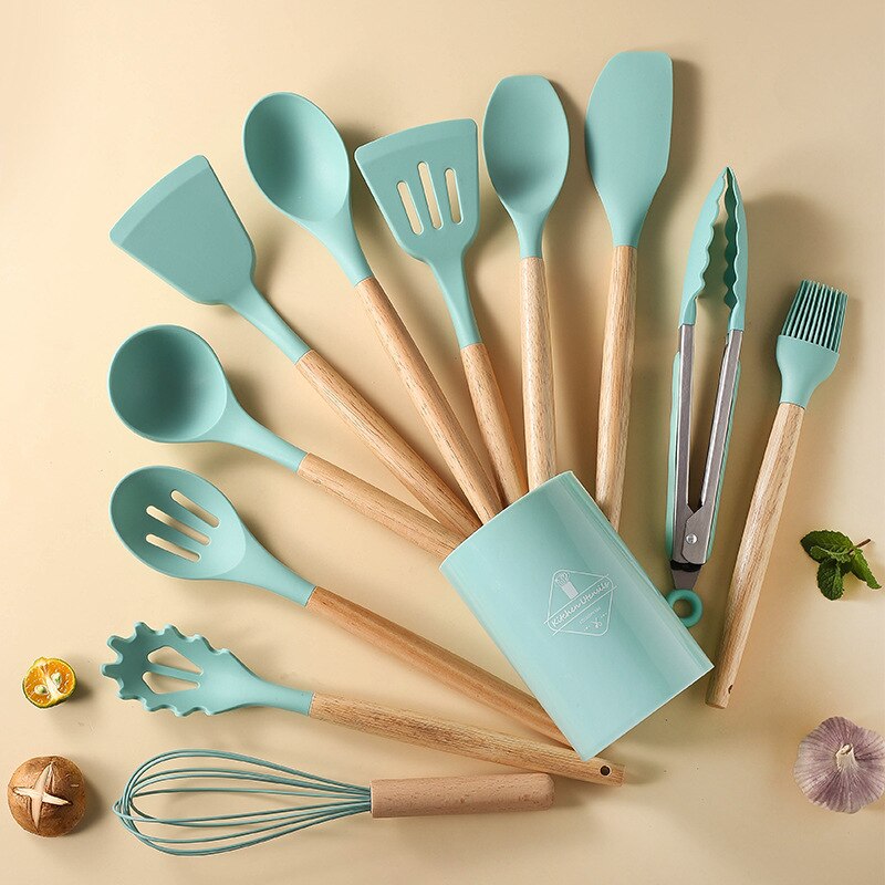 Non Stick Pot Spatula And Spoon Metrolina Premiere Solutions