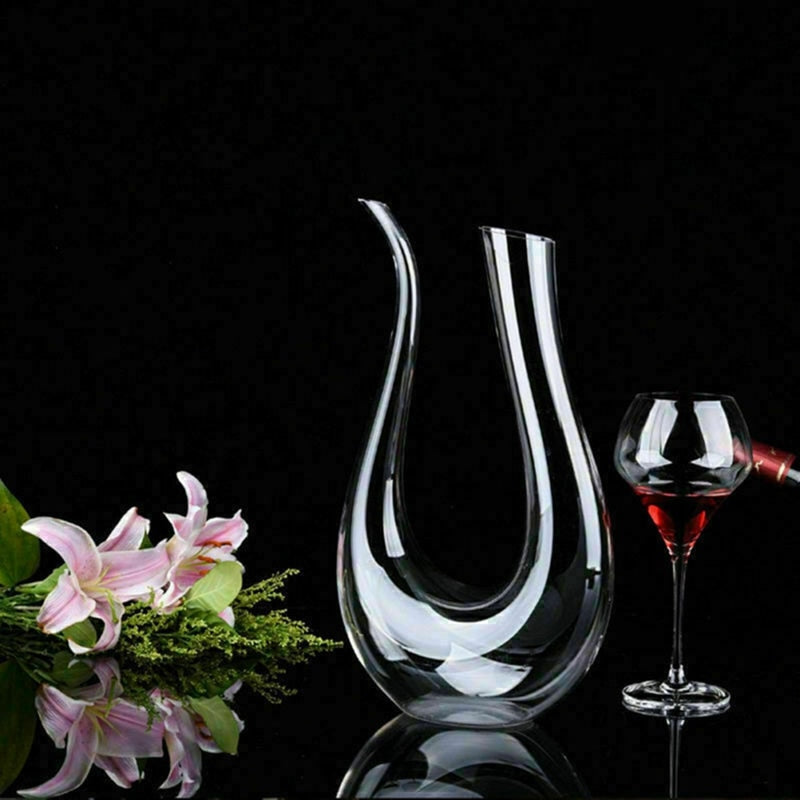 Crystal U-shaped 1500ml Wine Decanter Metrolina Premiere Solutions