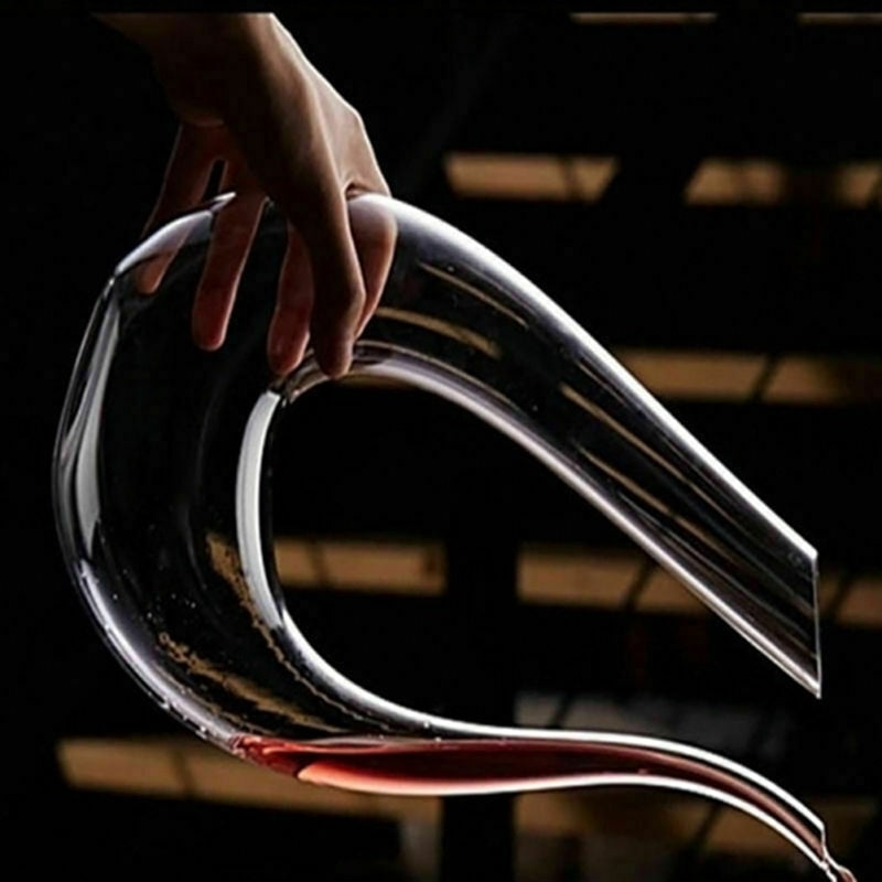 Crystal U-shaped 1500ml Wine Decanter Metrolina Premiere Solutions